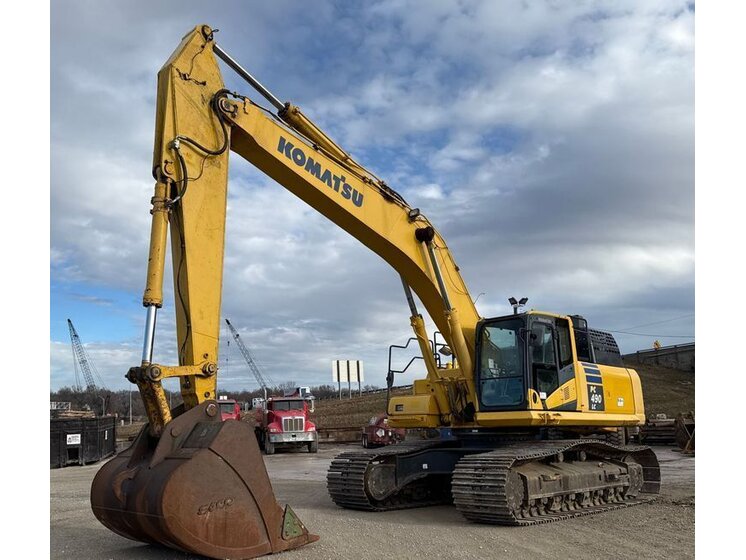 2015 Komatsu PC490LC-11 inspected unit