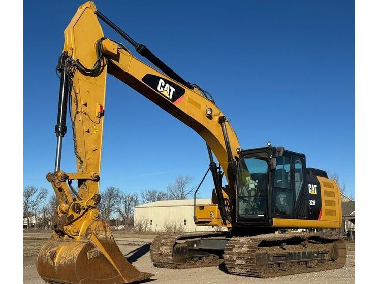 2017 Caterpillar 323FL inspected unit